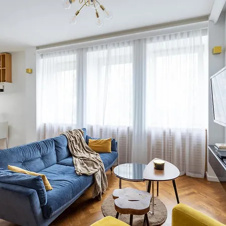 Close-golden - City Center - Zurawia Apartment *