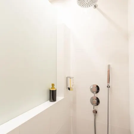 Golden - Center - Zurawia Apartamento